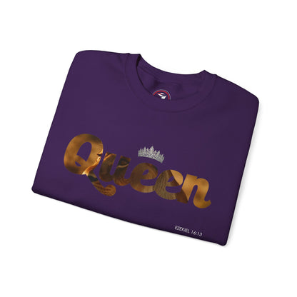 I Am Queen Unisex Heavy Blend™ Crewneck Sweatshirt