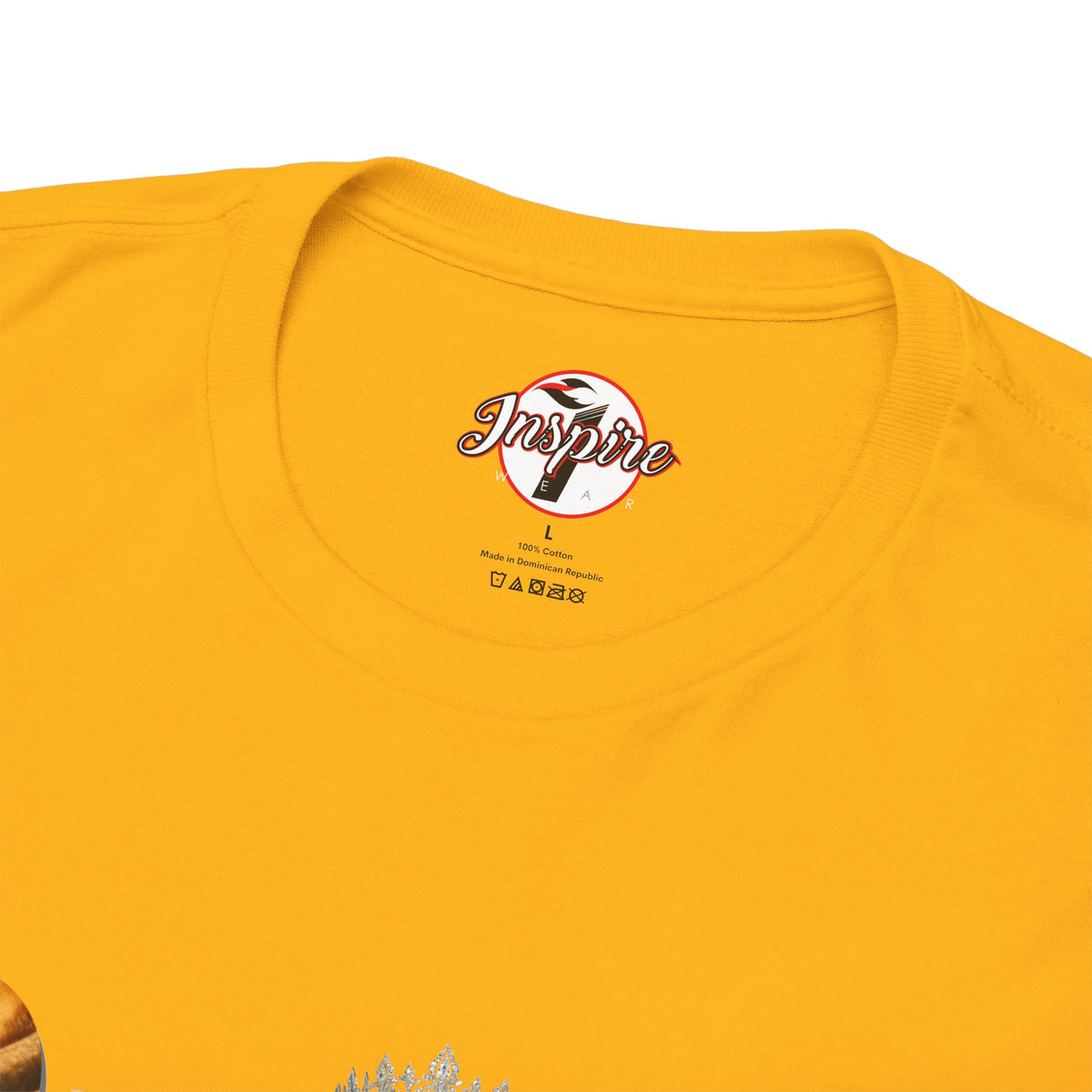 "Queen" Women's Inspirational Graphic Tee