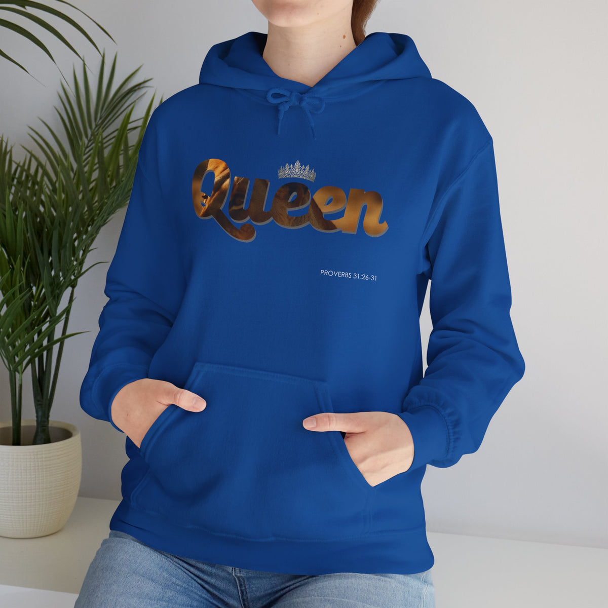"Queen" Women's Graphic Pullover Hoodie
