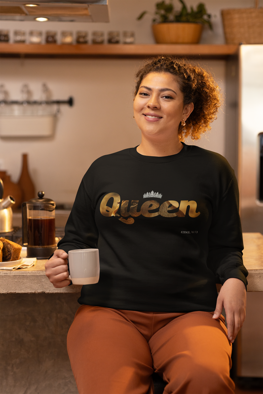 I Am Queen Unisex Heavy Blend™ Crewneck Sweatshirt